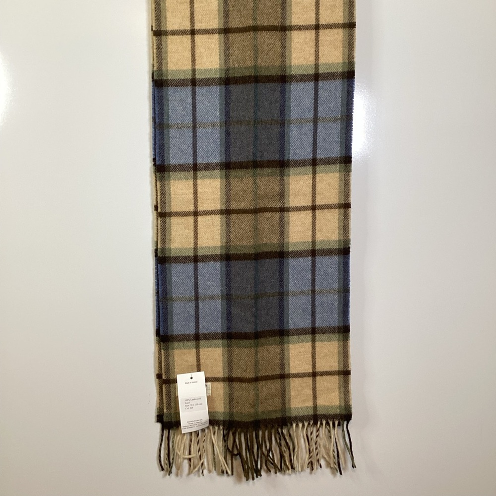 🆕 Ireland by John Hanly Plaid 100% Lambswool Fringed Scarf